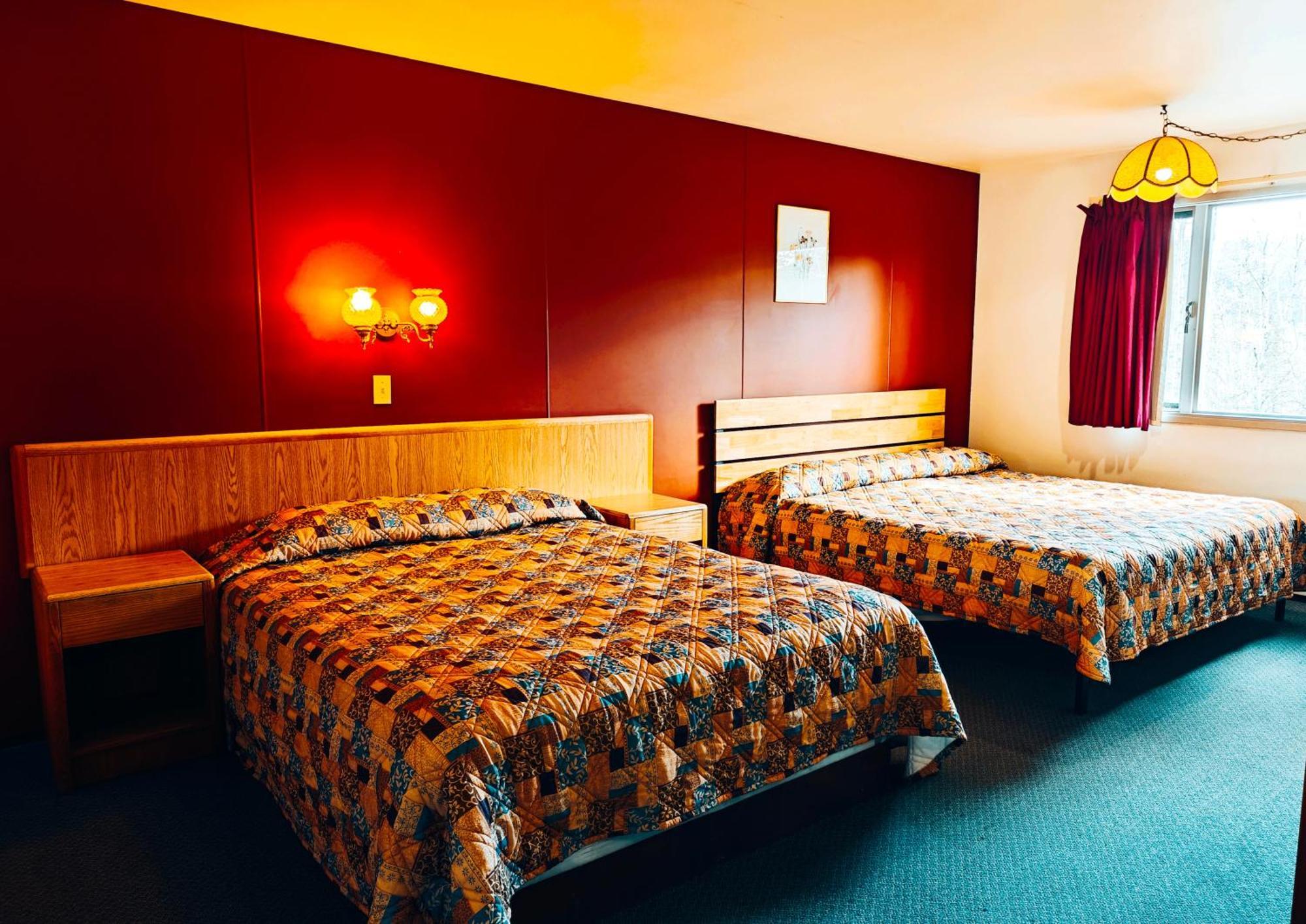 Cozy Corner Motel & Restaurant Haines Junction Extérieur photo