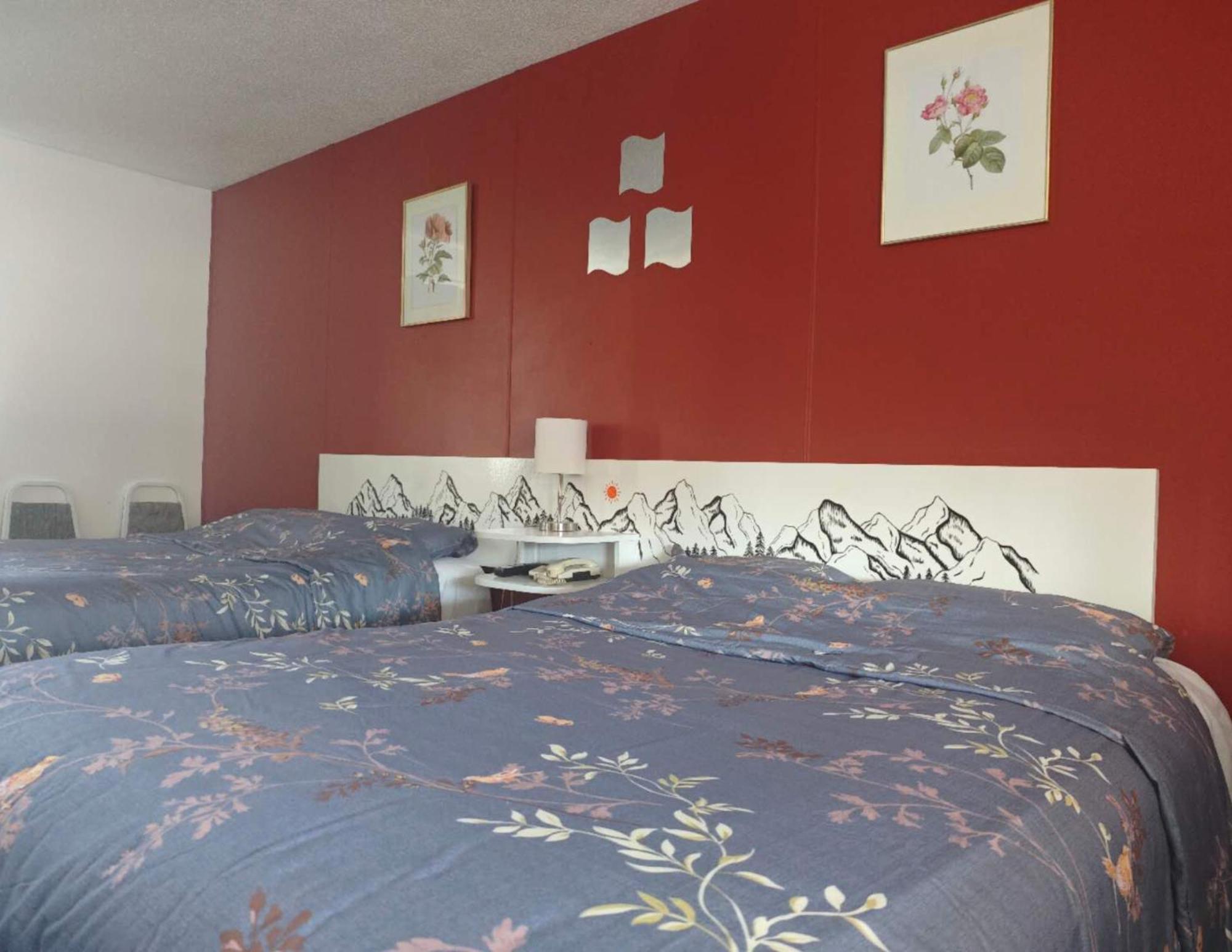 Cozy Corner Motel & Restaurant Haines Junction Extérieur photo