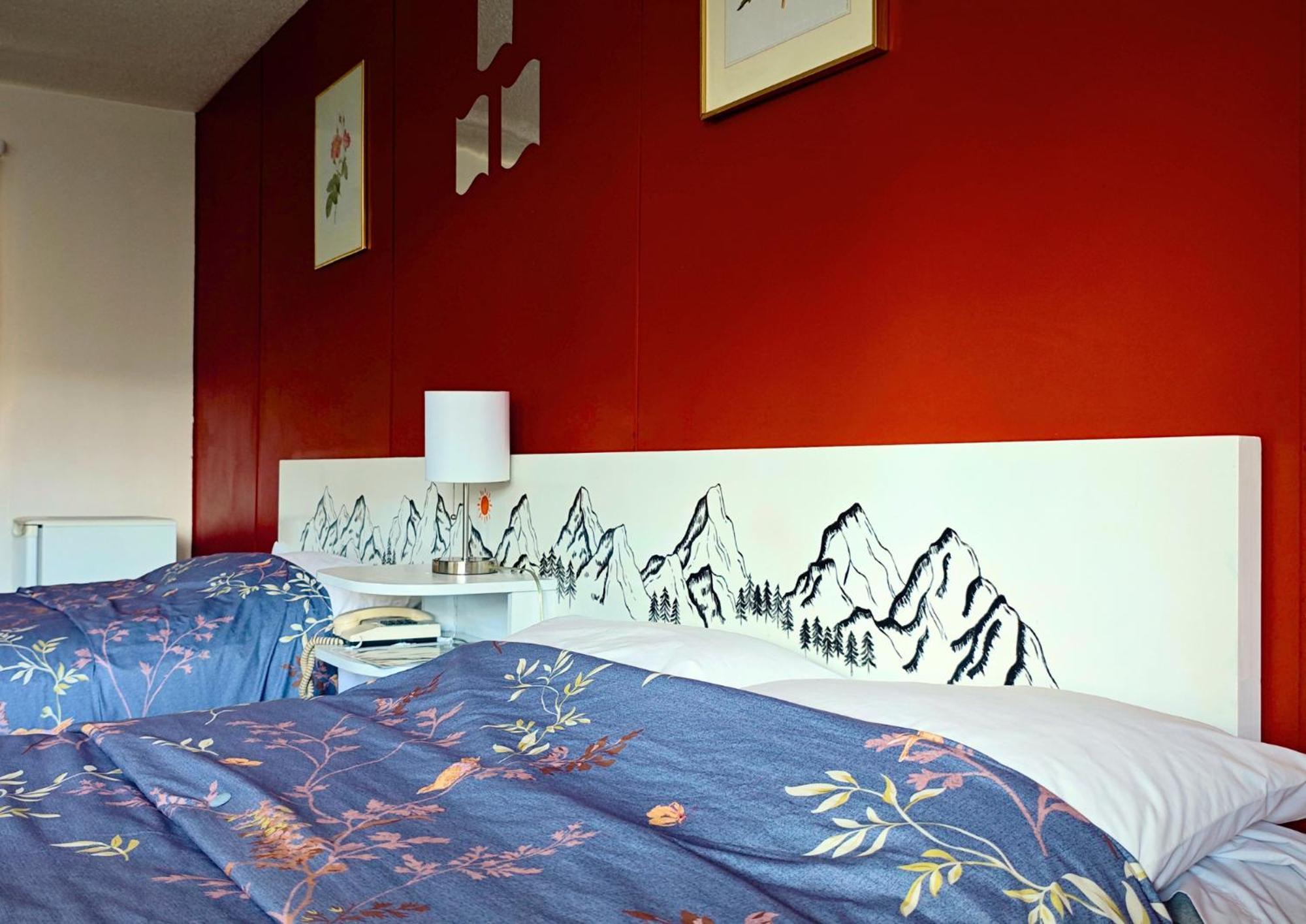 Cozy Corner Motel & Restaurant Haines Junction Extérieur photo